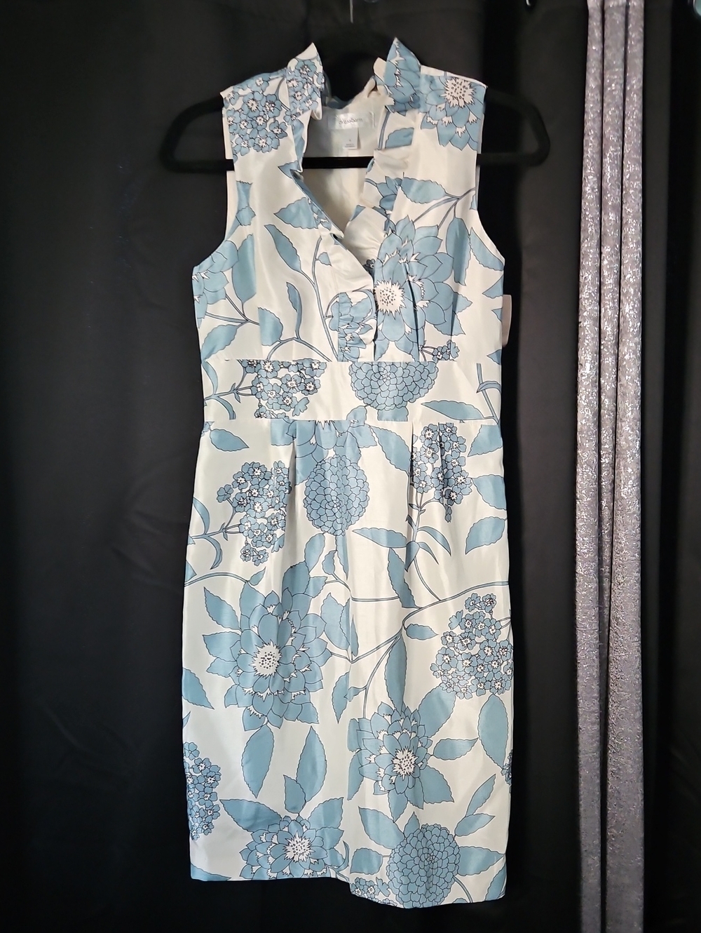 NWT Dress Barn Cream and Blue Floral Sleeveless Sheath Dress Sz 4